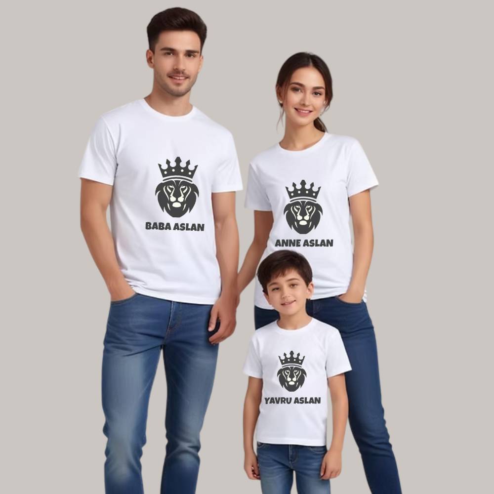 Anne, Baba, Yavru Aslan Tasarımlı Aile Tişört Kombini