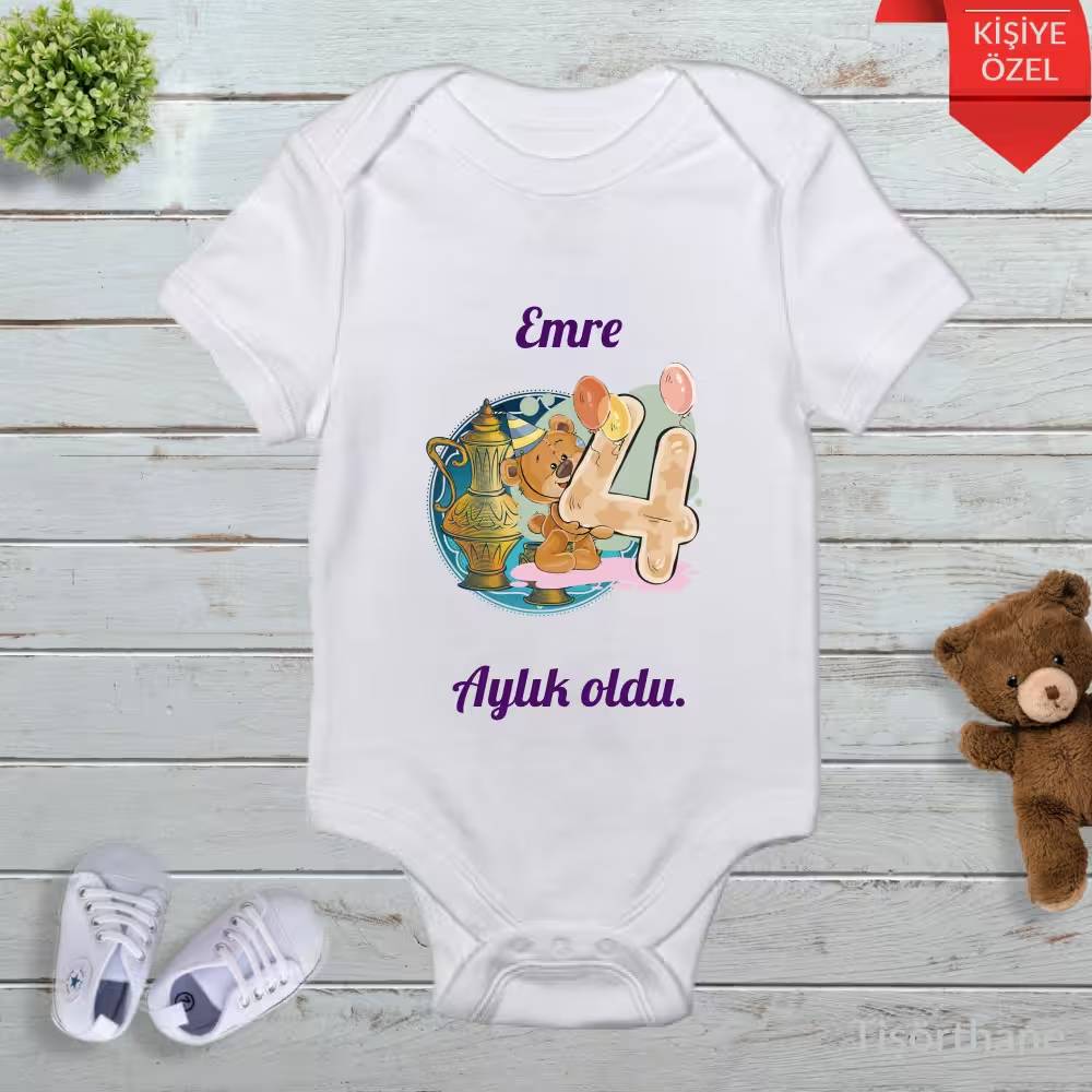 Erkek Bebek İçin İsme Özel Aylık Zıbın Seti (12 Ay)