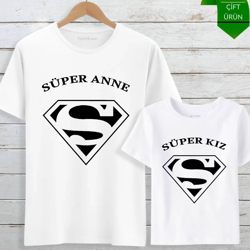 Süper Anne, Süper Kız Tasarımlı Tişört Kombini
