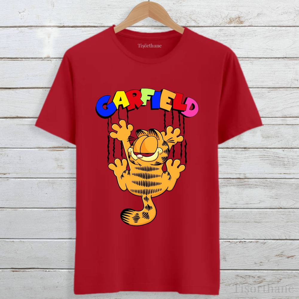 Tırmanan Garfield Tasarımlı Eğlenceli Unisex Tişört