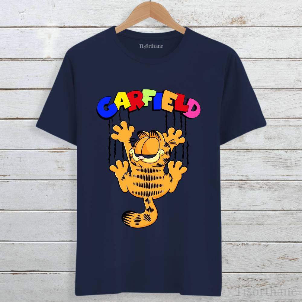 Tırmanan Garfield Tasarımlı Eğlenceli Unisex Tişört